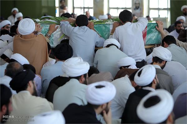 مراسم وداع با پیکر روحانی شهید محمد شیخ شعاعی 5