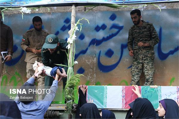 استقبال از پیکر شهدای دفاع مقدس در آمل 18