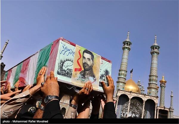 تشییع پیکر ۶ شهید گمنام و ۲ شهید مدافع حرم - قم 12