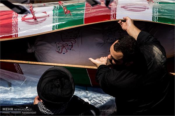 آئین تشییع و تدفین پیکر مطهر شهید غواص در نازی آباد تهران 17