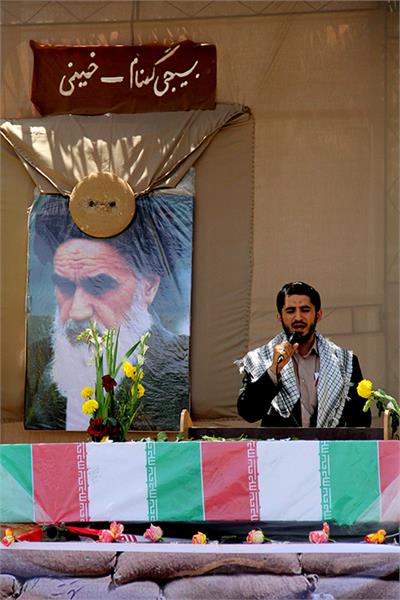 تشییع و خاکسپاری دو شهید گمنام در دانشگاه آزاد پرند 32