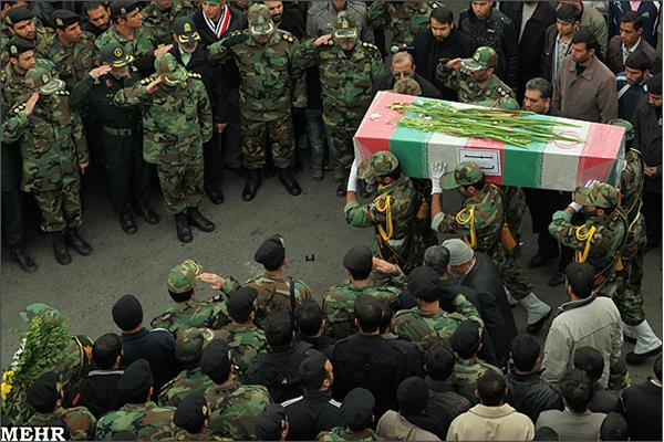 تشییع پیکر شهید گمنام در یگان‌ ویژه پاسداران ناجا