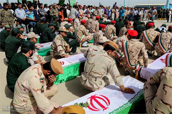 ورود پیکر ۱۳۵ شهید دوران دفاع مقدس از مرز آبی اروند 30