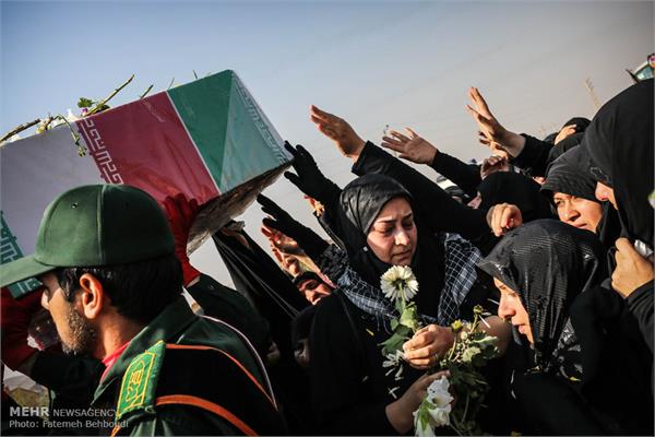 مراسم تشییع پیکر دو شهید گمنام در دانشکده شهید مطهری بسیج 11