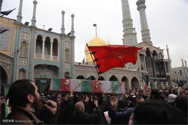 مراسم تشییع ۵ شهید گمنام و ۳ شهید مدافع حرم در قم 15