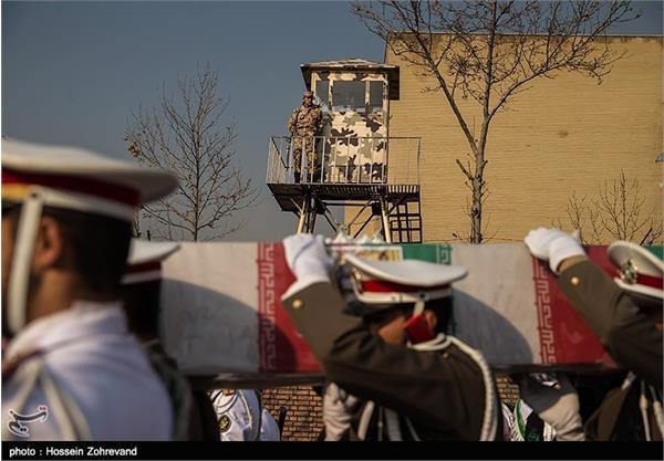 تشییع پیکر ۶ تن از شهدای تازه شناسایی شده نیروی زمینی ارتش 1