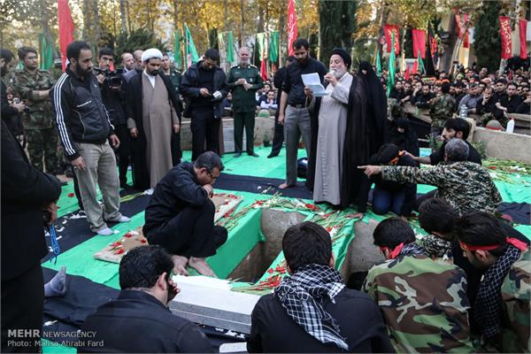 مراسم تشییع دو شهید گمنام در دانشگاه مالک اشتر 32