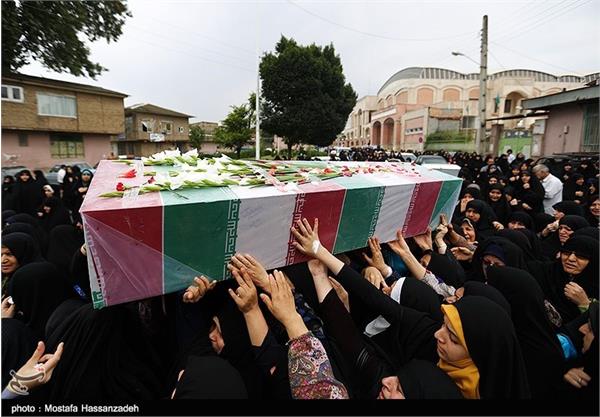 تشییع پیکر شش شهید گمنام دفاع مقدس در گرگان 17