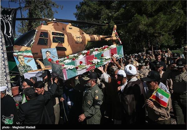 مراسم تشییع پیکر شهید گمنام در ستاد هوانیروز 10