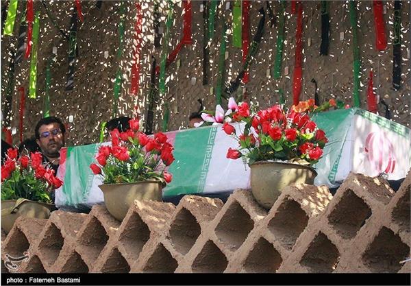 تشییع پیکر دو شهید دفاع مقدس در یاسوج 1