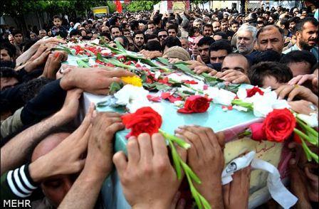 تشییع و خاکسپاری شهدای گمنام در دانشگاه آزاد بابل