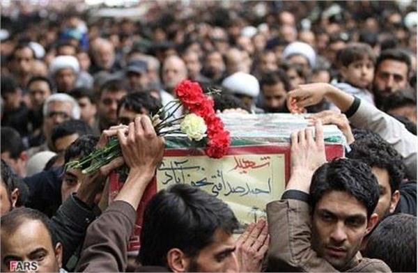 تشییع شهید حاج احمد صداقت و پنج شهید گمنام در اصفهان