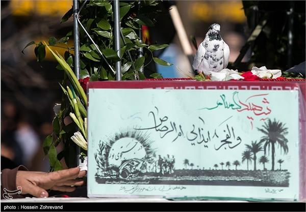 تشییع پیکر دو شهید گمنام در دانشگاه علوم پزشکی بقیه الله 26