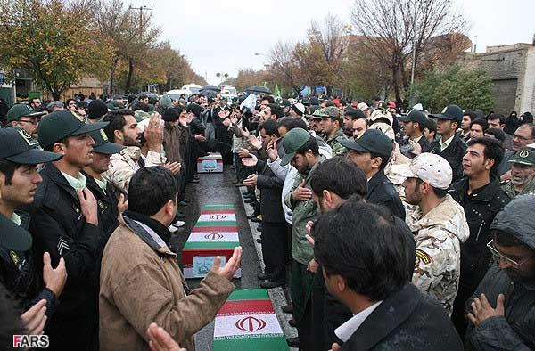تشییع پیکر دو شهید گمنام و شهید 'محمدحسین گلبخشی منشادی" در یزد