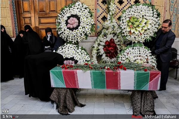 تشییع و تدفین شهید گمنام در کوی دانشگاه تهران 8