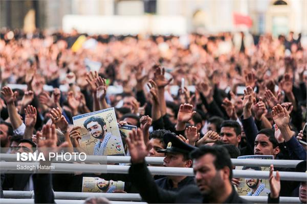 مراسم وداع با پیکر مطهر شهید محسن حججی - حرم مطهر رضوی 9