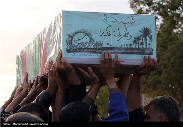 تدفین دو شهید گمنام در دانشگاه فنی کرمان 7