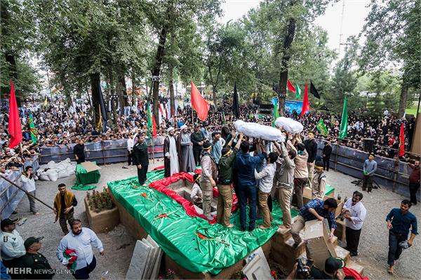 تشییع پیکر دو شهید گمنام در رشت 11