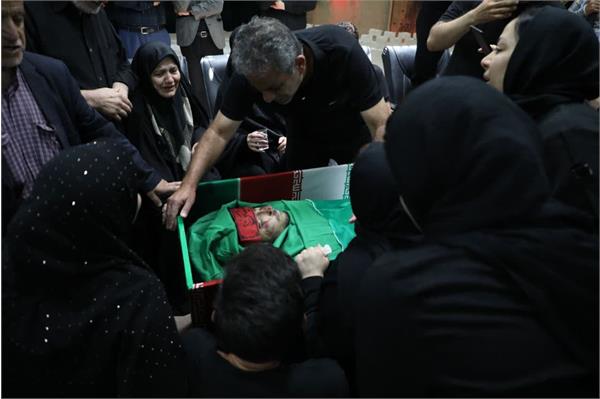 وداع با پیکر مطهر پاسدار شهید علی رشیدی - 15 خرداد 6