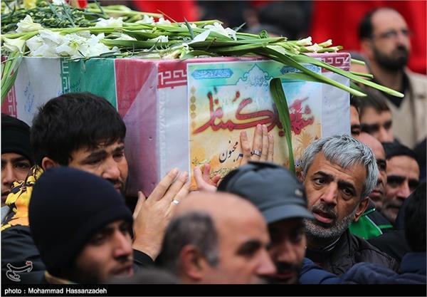 تشییع پیکر ۵ شهید گمنام دوران دفاع مقدس در تهران 1