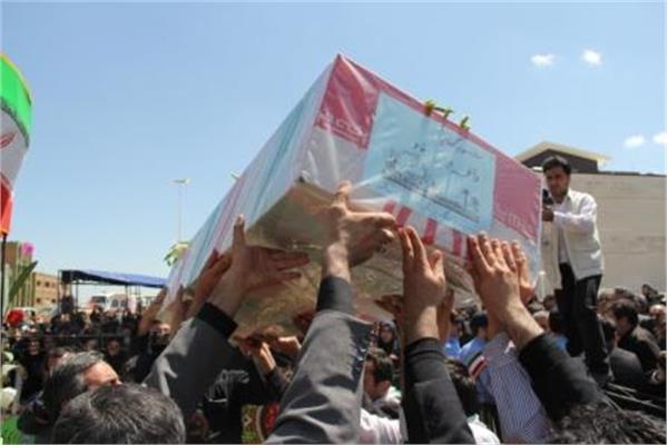 تشییع و خاکسپاری دو شهید گمنام دردانشگاه علوم پزشکی ارومیه