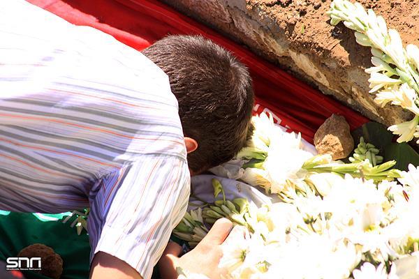 تشییع و خاکسپاری شهدای گمنام بوستان نهج البلاغه تهران-12/7/89