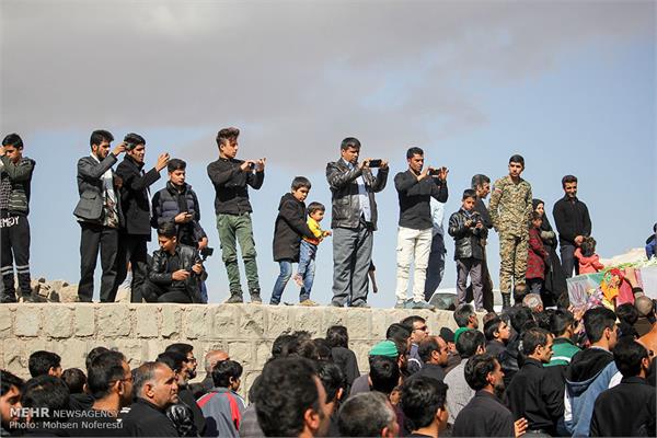 مراسم تشییع شهدای گمنام در سالروز شهادت حضرت زهرا(س) در بیرجند 16