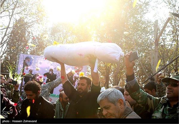 تشییع دو شهید گمنام در محله خراسان تهران 6