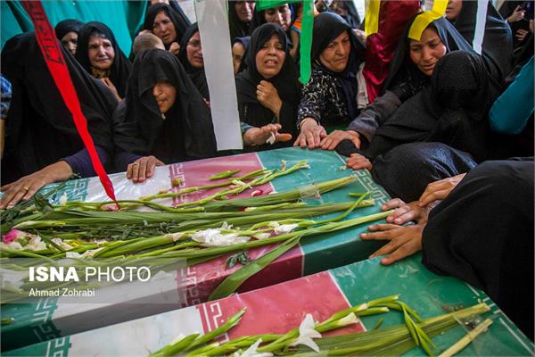 استقبال از دو شهید گمنام دفاع مقدس در شهر ندوشن - یزد 10