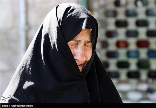 تشییع پیکر شهید غواص امیر مسعود محمدزاده در استان همدان 10