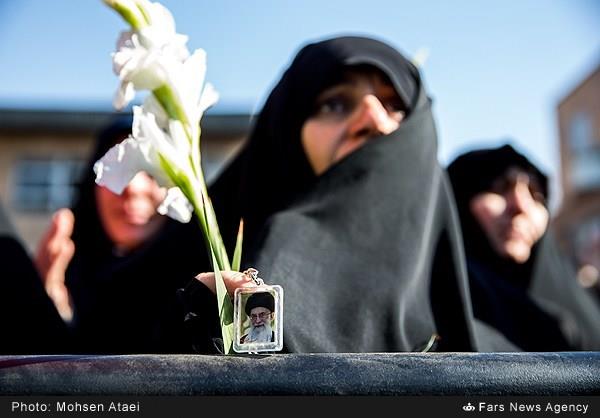 تشییع پیکر دو شهید گمنام در دانشکده فنی انقلاب اسلامی 6