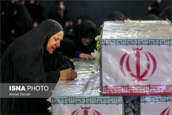 تشییع پیکر شهدای گمنام دفاع مقدس - قم و تبریز 4