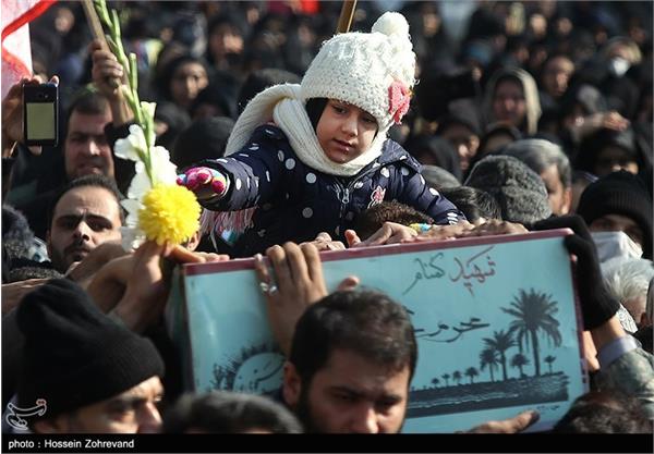 تشییع دو شهید گمنام در محله خراسان تهران 10