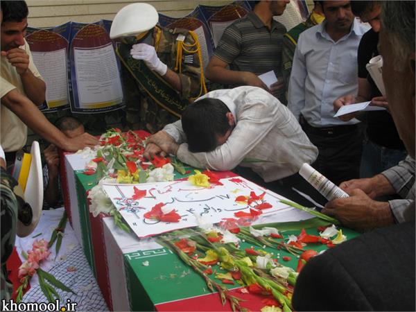 تشییع و خاکسپاری شهدای گمنام پارک شهدای گمنام قرچک تهران-12/7/89