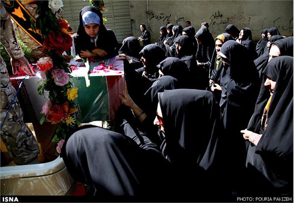 تشییع و خاکسپاری دو شهید گمنام در استان همدان 3