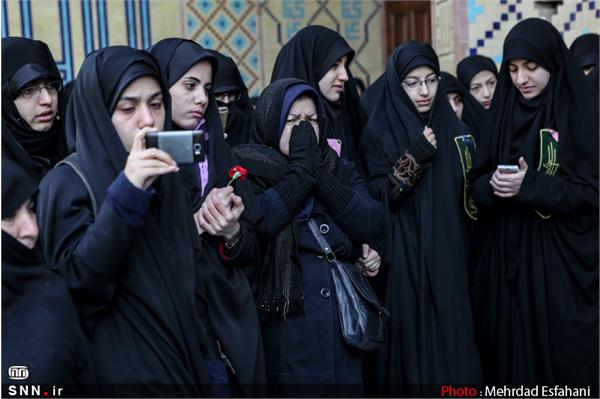 تشییع و تدفین شهید گمنام در کوی دانشگاه تهران 33