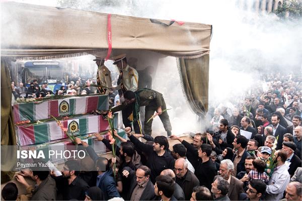 تشییع پیکر ۵۴ شهید نیروی انتظامی 13