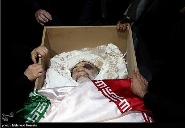 حضور خانواده سردار شهید حسین همدانی در معراج شهدا 4