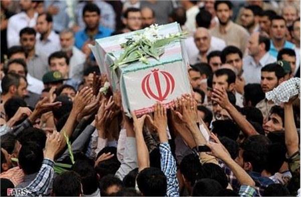 تشییع پیکر هفت شهید دفاع مقدس در اصفهان