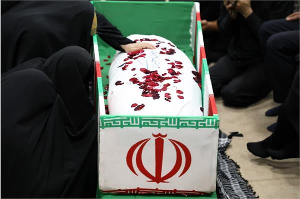 وداع با پیکر شهید تازه تفحص شده مهرداد حیدری - 8 مرداد 1403 1