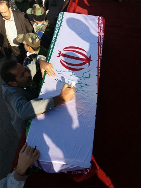 ورود پیکر مطهر 98 شهید دفاع‌ مقدس به کشور 8