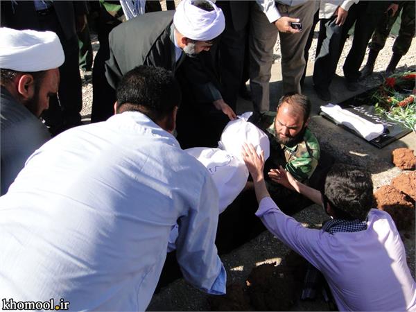 تشییع و خاکسپاری شهدای گمنام شهرستان دره شهر ایلام-19/7/89