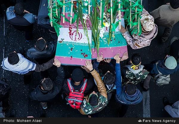 تشییع پیکر دو شهید گمنام در دانشکده فنی انقلاب اسلامی 20