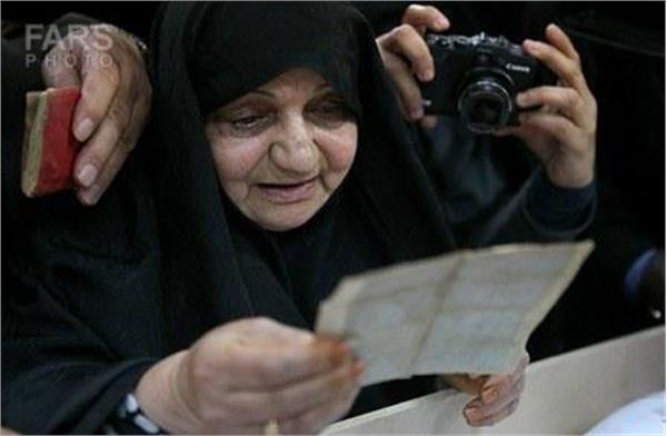 احراز هویت شهید محمد منتظری در معراج الشهدا با حضور خانواده شهید