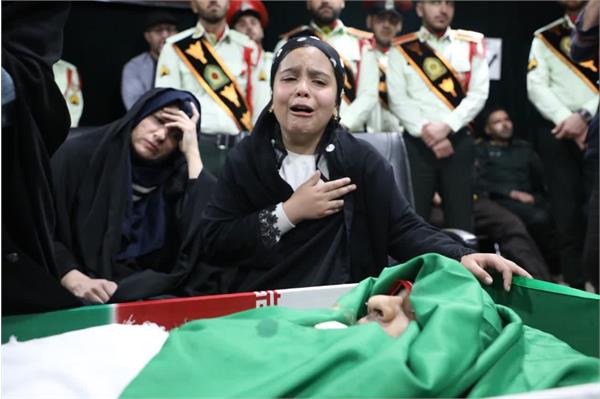 وداع با پیکر مطهر 3 شهید مدافع امنیت - 31 اردیبهشت 1403 10