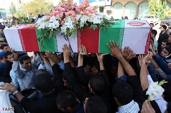 تشییع و خاکسپاری شهدای گمنام شهرک شهید شجاعی تهران_12/7/89