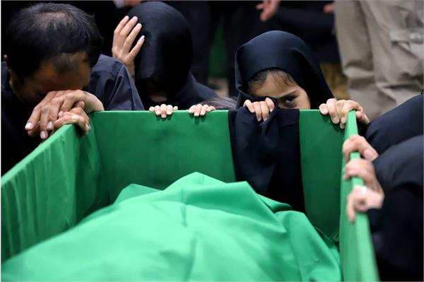 وداع با پیکر مطهر شهیدالقدس لشکر فاطمیون روح‌الله نوری - 15 خرداد 1403 9