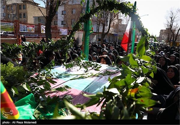 مراسم تشییع پیکر هفت شهید گمنام در شهرکرد 15