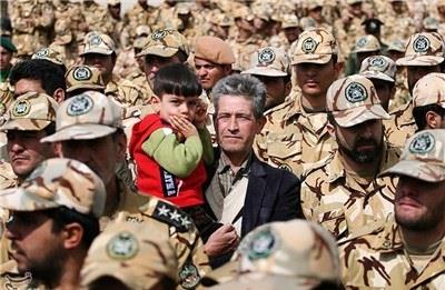 تشییع شهید گمنام در پادگان قهرمان همدان