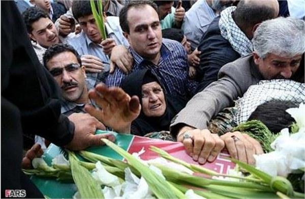 تشییع و خاکسپاری دو شهید گمنام در چابکسر